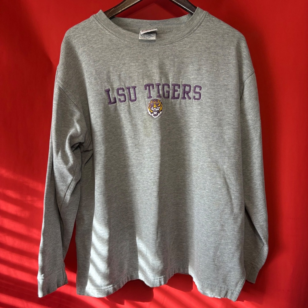 LSU Tigers Long Sleeve‎ Sweatshirt Gray Red Oak Sportswear Tiger Logo Size L